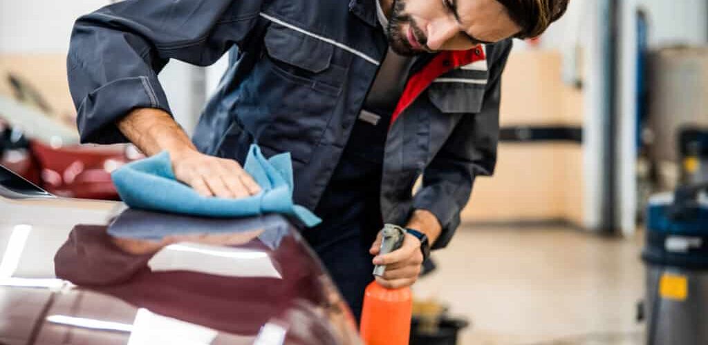 [2022 GUIDE] THE BEGINNER’S GUIDE TO CAR DETAILING (LIKE A PRO)